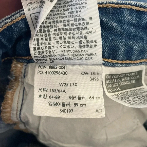 Levi’s high rise skinny denim - Picture 8 of 12